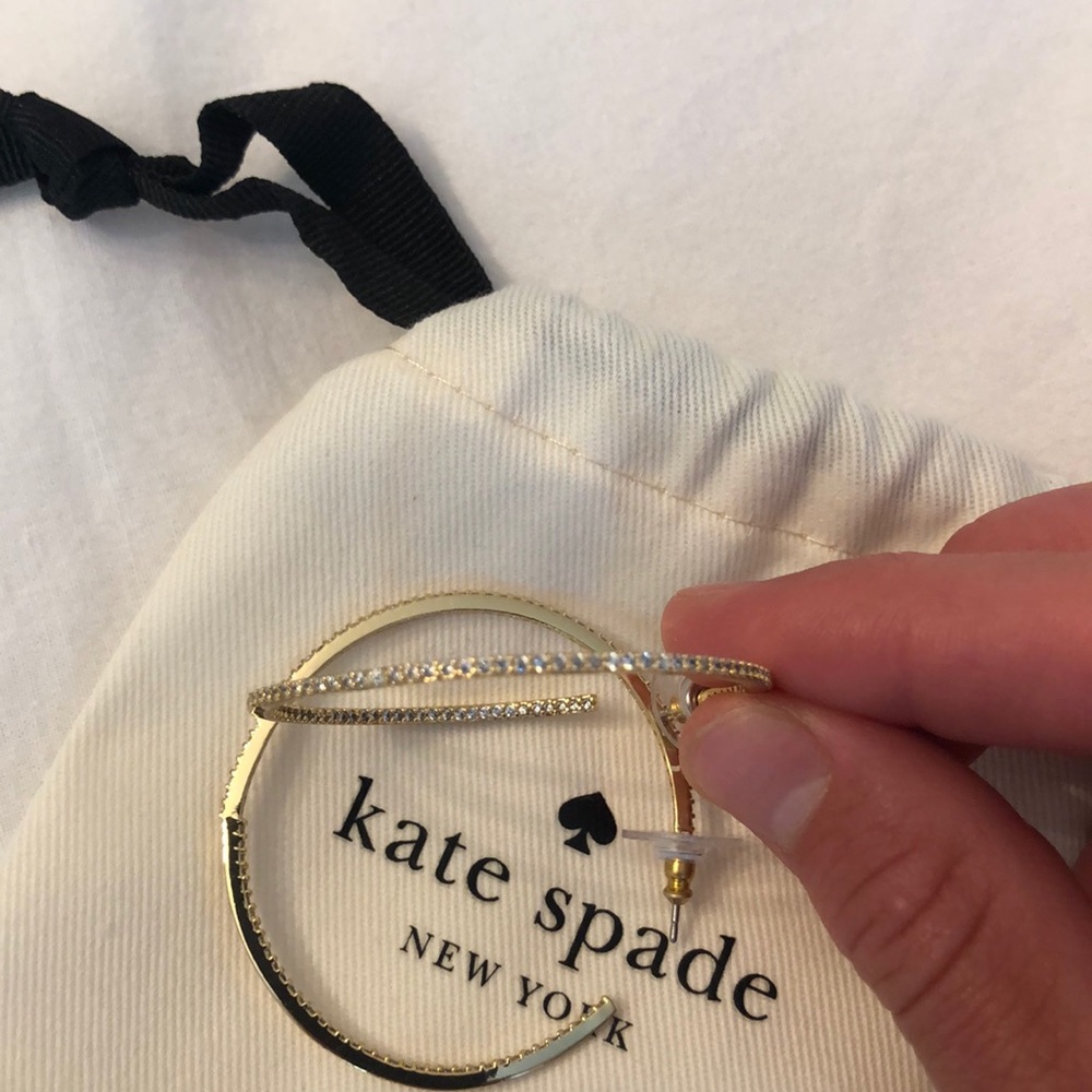Kate spade: gold hoops with lining crystals
